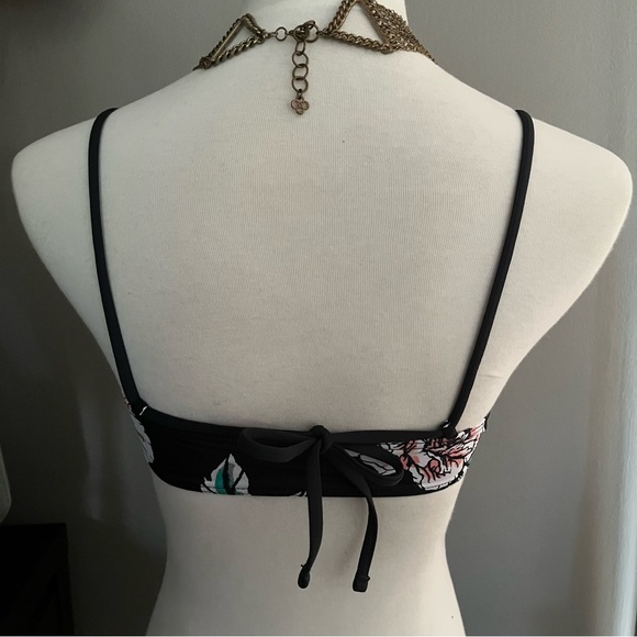 ROXY woman’s bikini top - Size MEDIUM - Picture 4 of 7